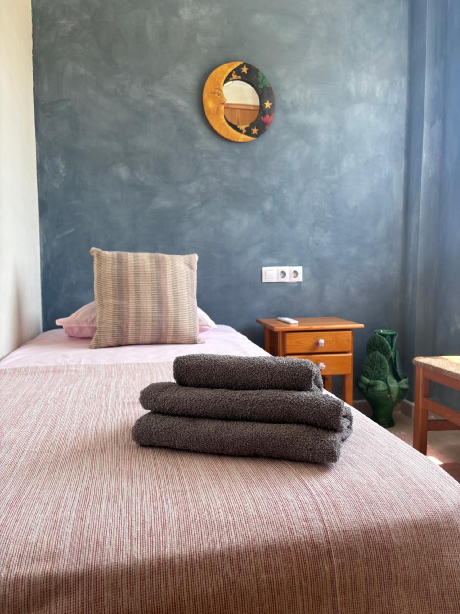 Playa De Miramar - 3 Min Walk To The Beach, Family-Friendly, Near Gandia 외부 사진