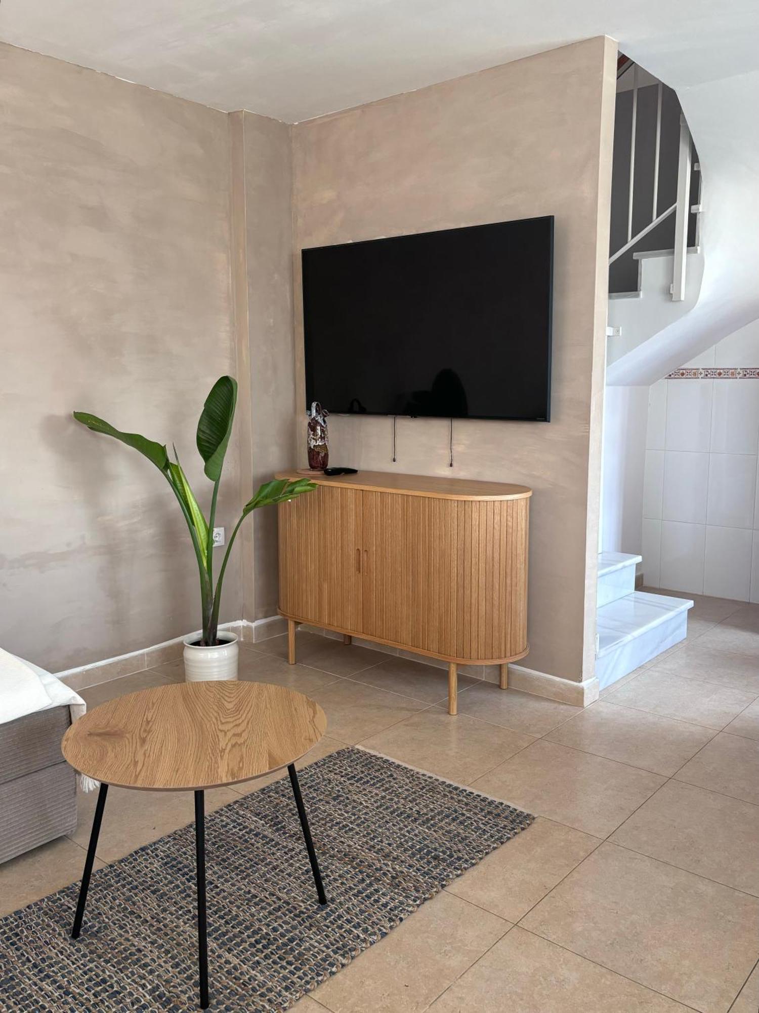 Playa De Miramar - 3 Min Walk To The Beach, Family-Friendly, Near Gandia 외부 사진